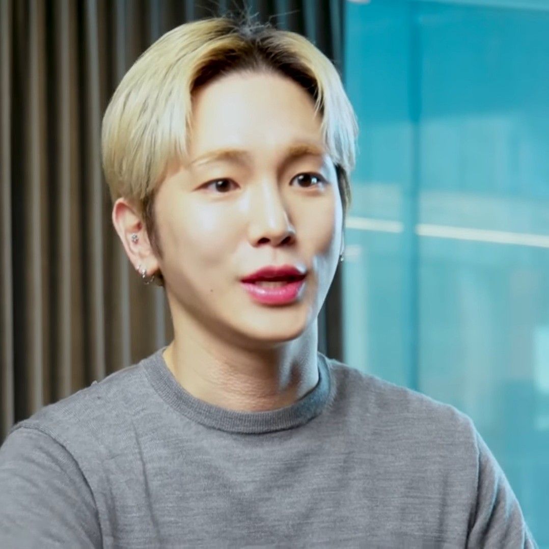 Behind-the-scenes cut of Key