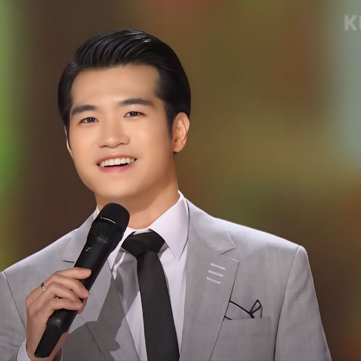 Recent activity shot of Jo Myungsup