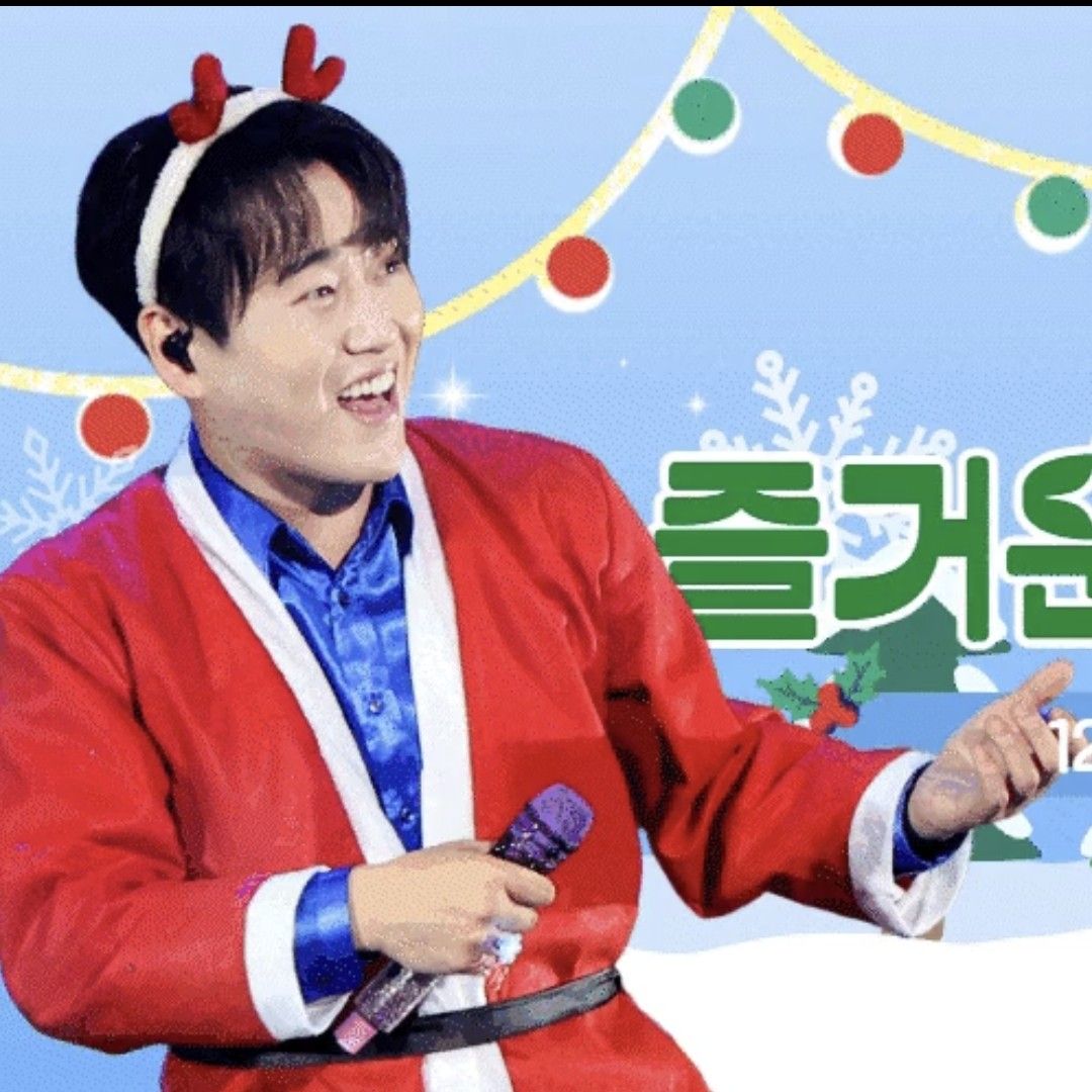 Foto terbaru dari Hwang Youngwoong