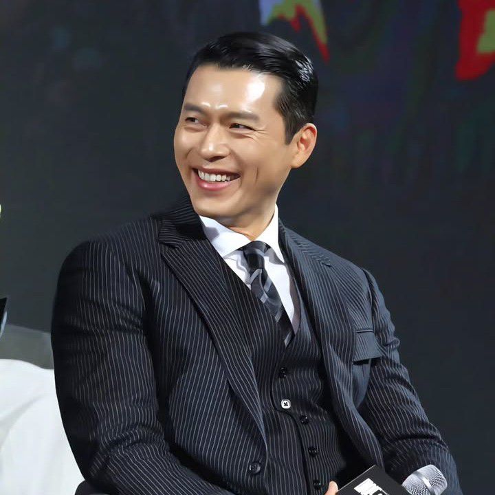 Foto kegiatan terbaru dari Hyun Bin
