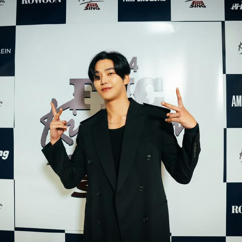 Cuplikan di balik layar dari Rowoon