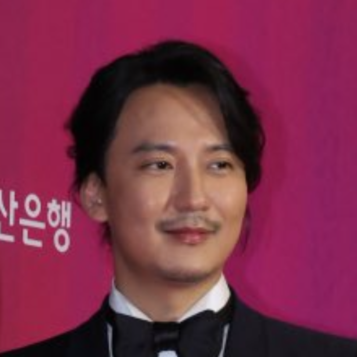 Latest photo of Kim Namgil