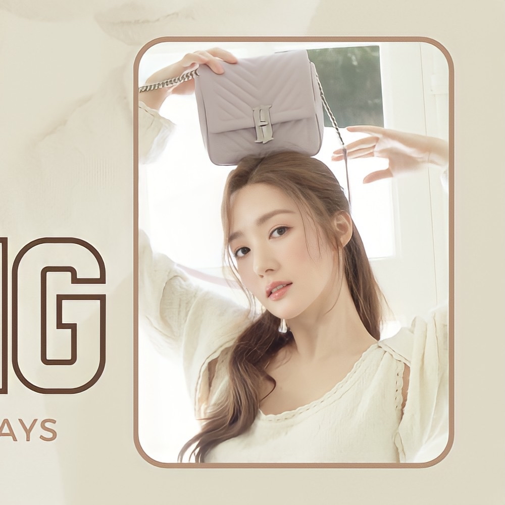 Latest photo of Park Minyoung
