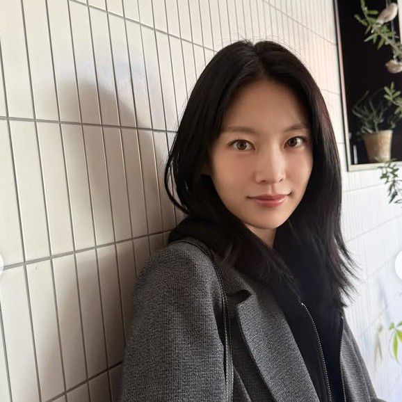 Behind-the-scenes cut of Gong Seungyeon