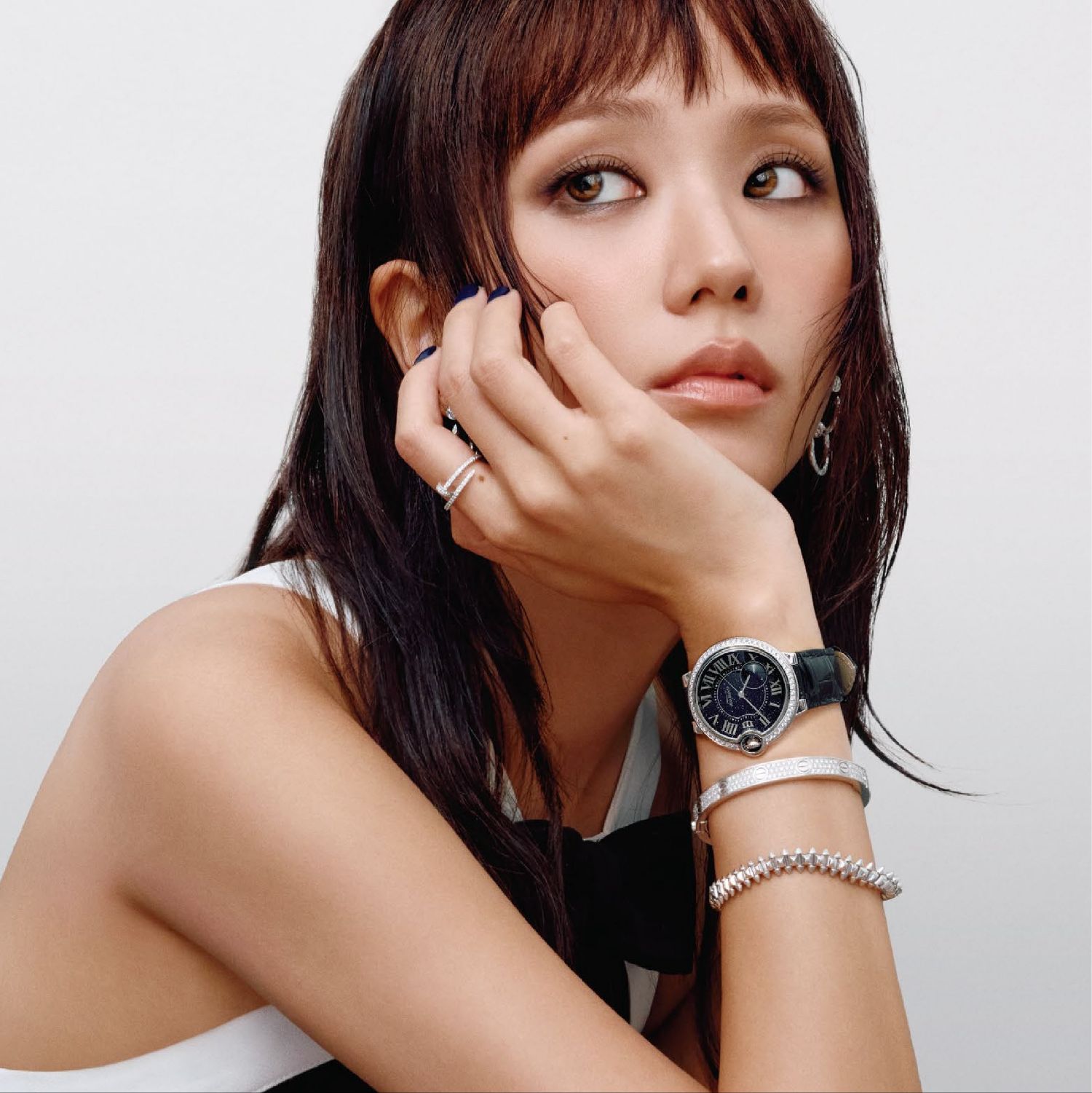 Latest photo of Jisoo (1995)