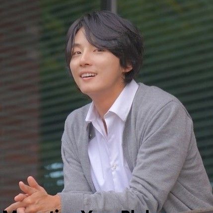 Latest photo of Yoon Shiyoon