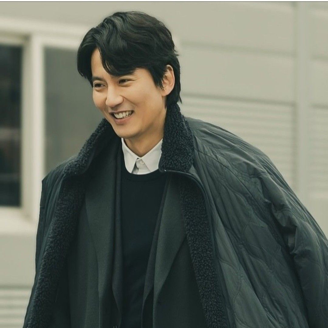Recent activity shot of Kim Namgil