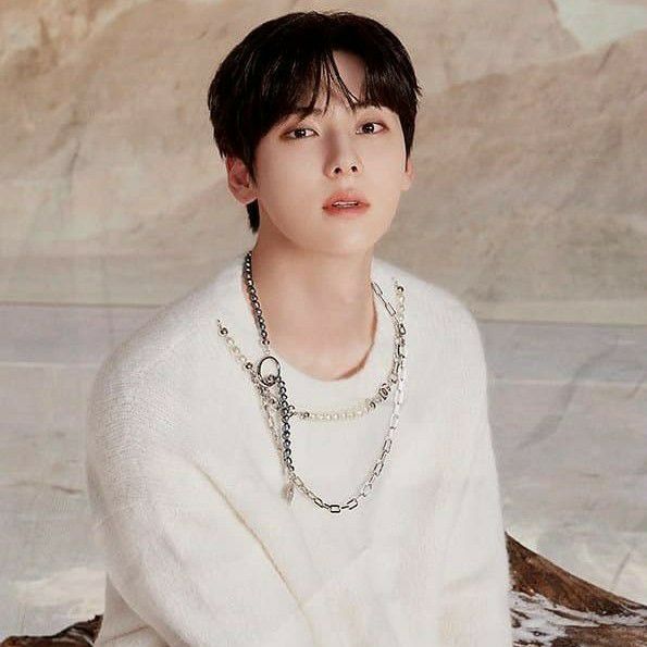 Latest photo of Hwang Minhyun