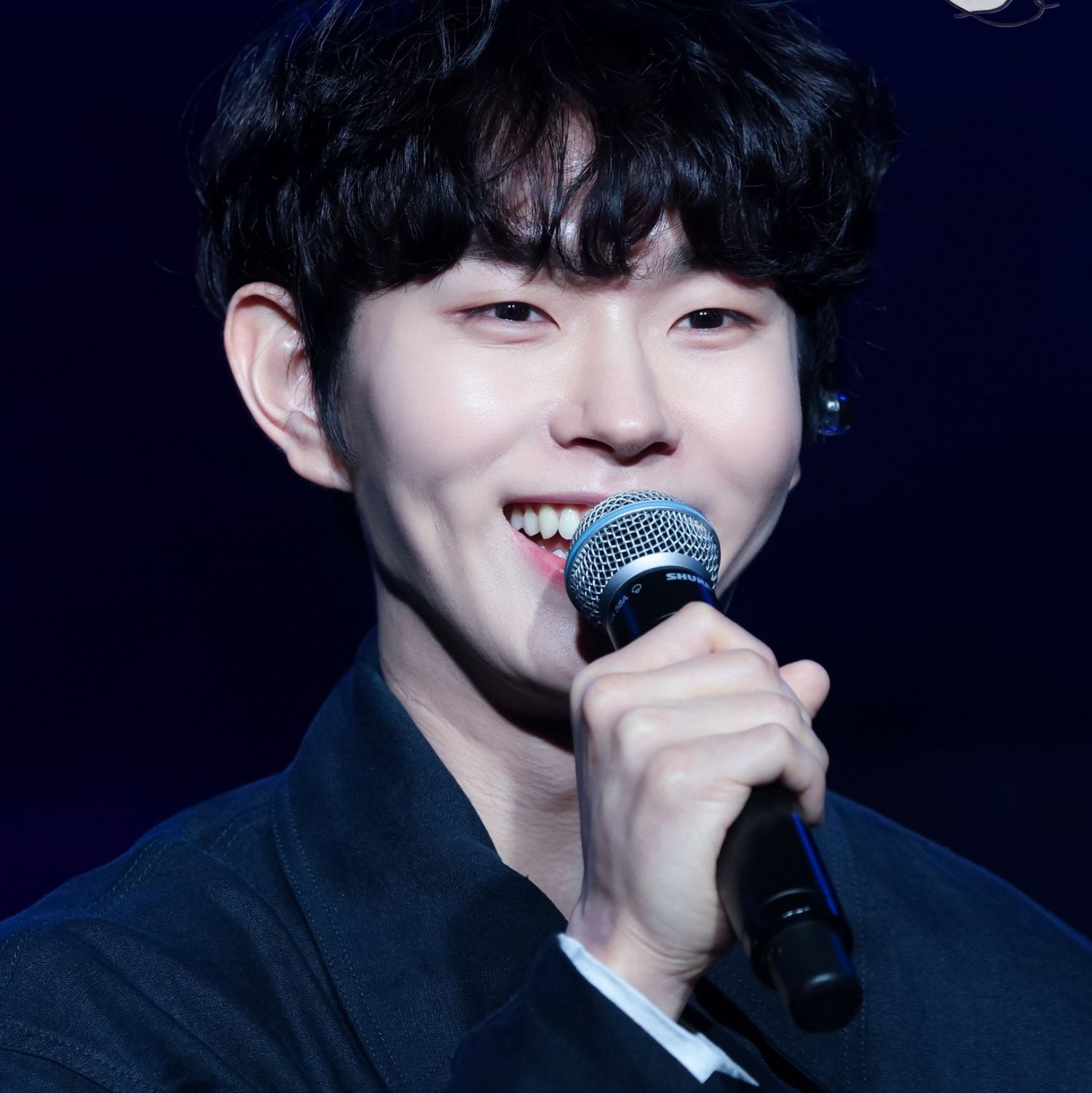 Recent activity shot of Lee Byeongchan