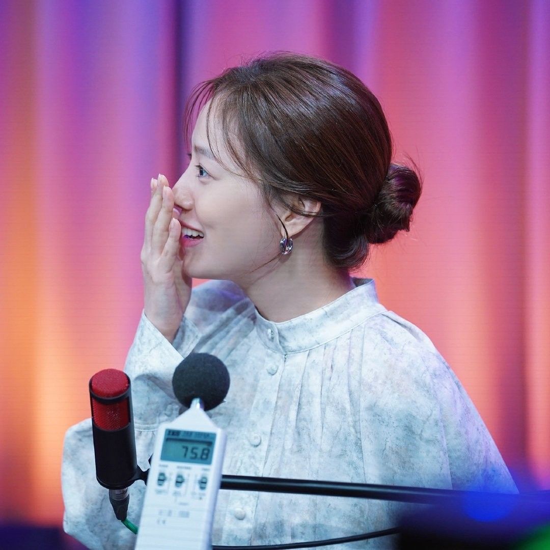 A moment captured by a fan of Moon Chaewon