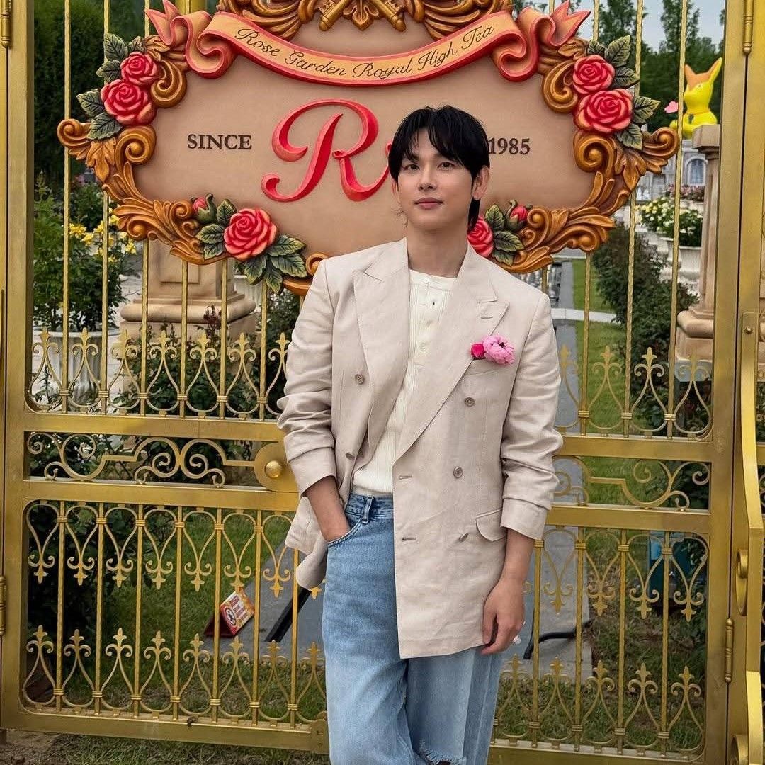 Latest photo of Lim Siwan