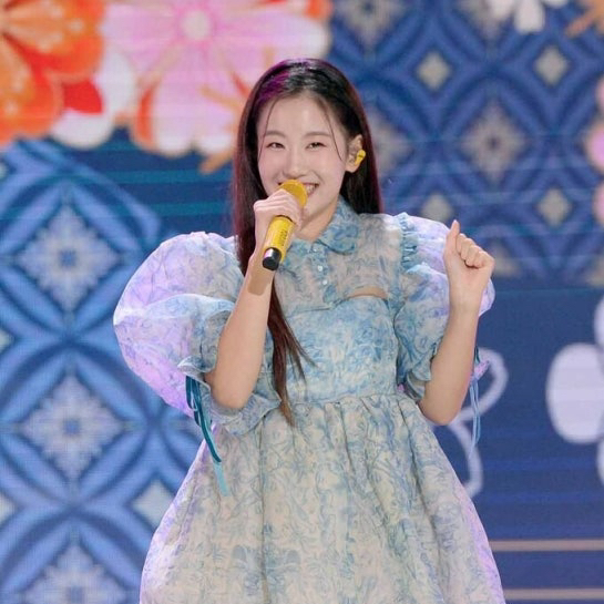 Recent activity shot of Oh Yujin