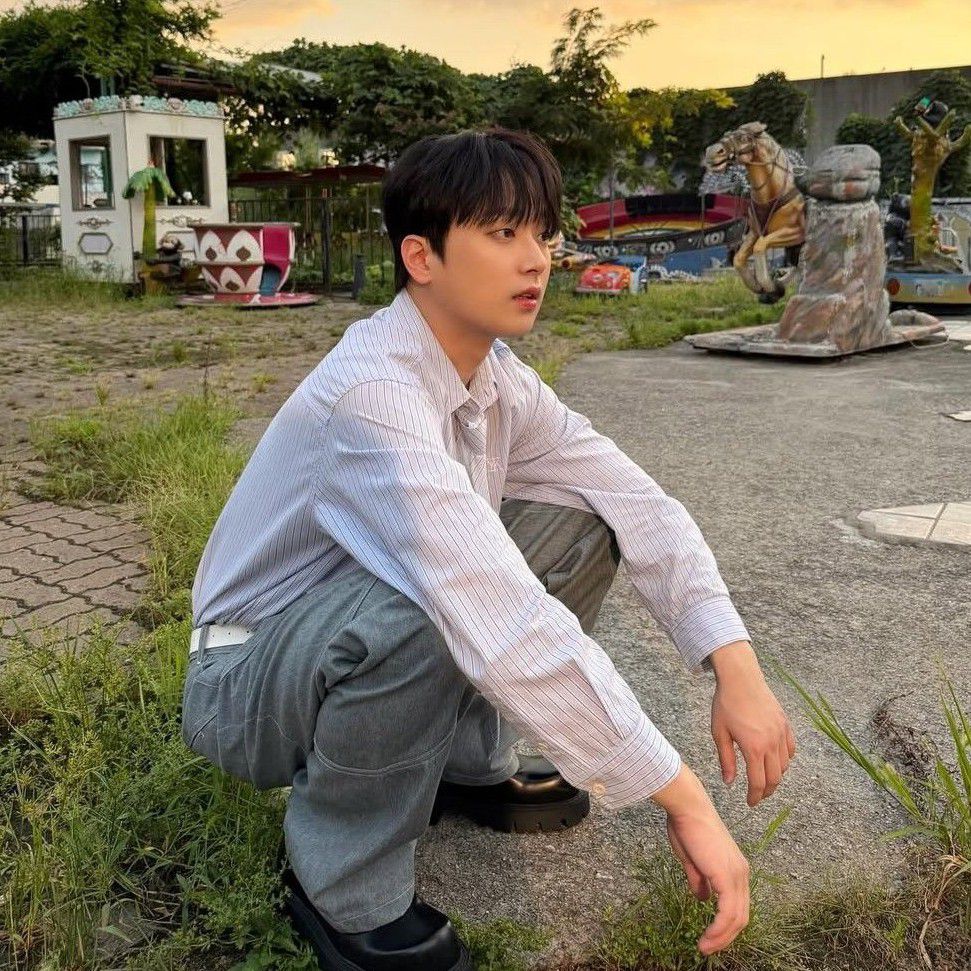 Foto terbaru dari Lee Chanwon