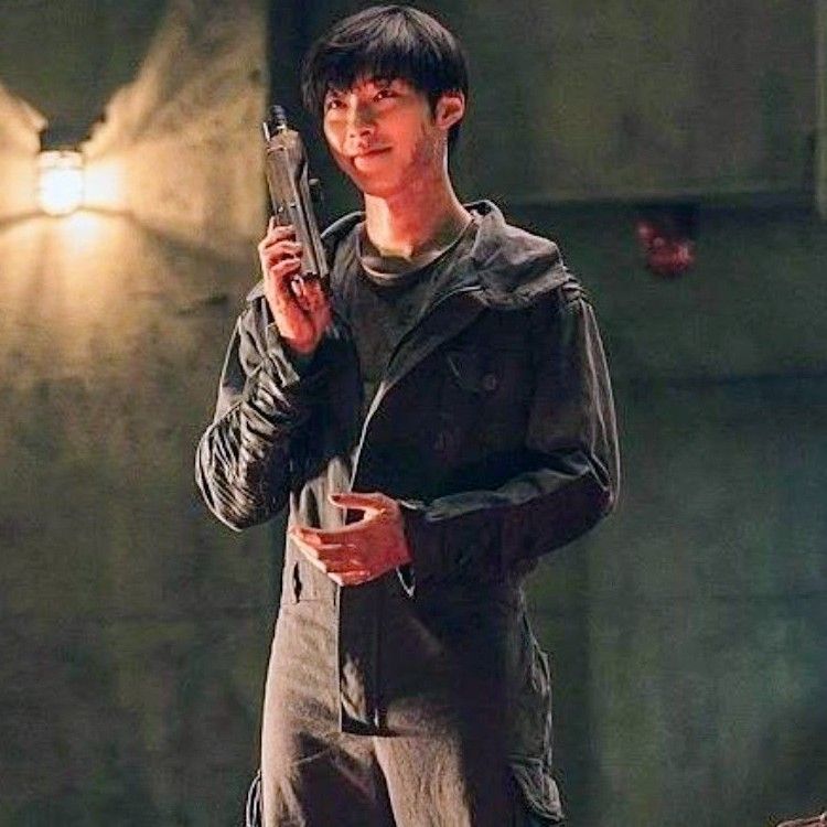 粉絲拍下的禹棹煥瞬間