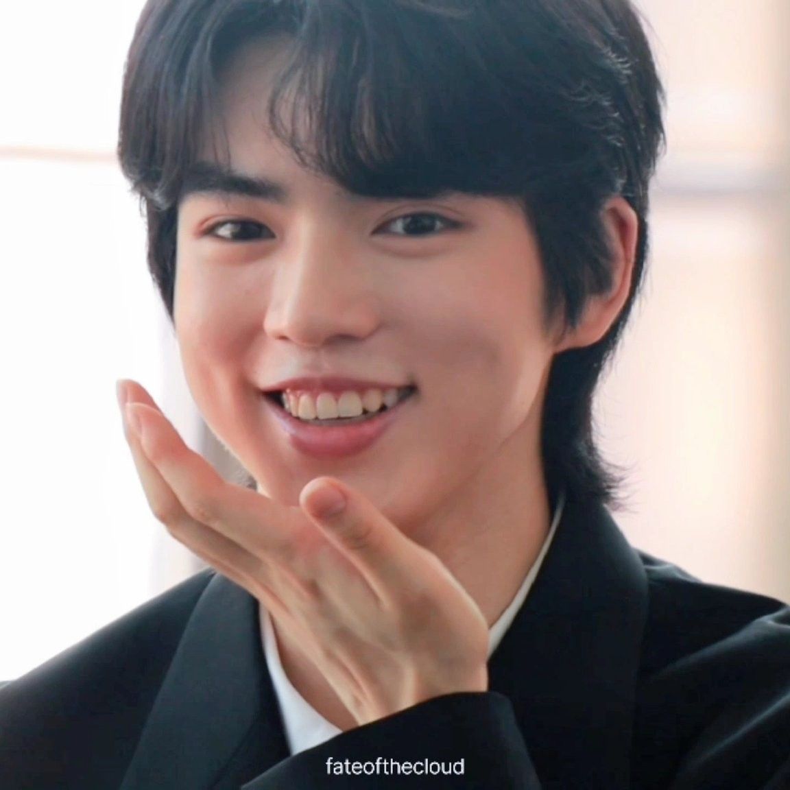 Cuplikan di balik layar dari Cha Junhwan