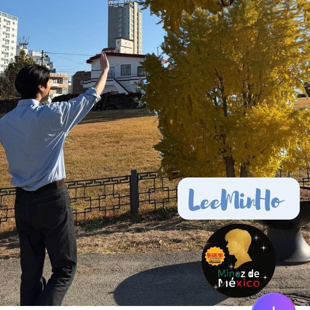 粉絲拍下的李敏鎬瞬間