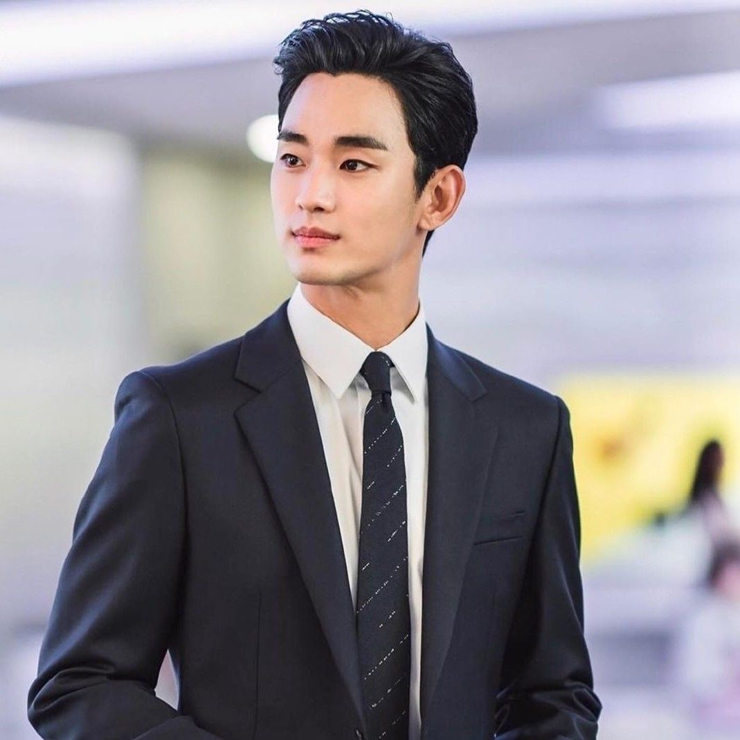 Recent activity shot of Kim Soohyun