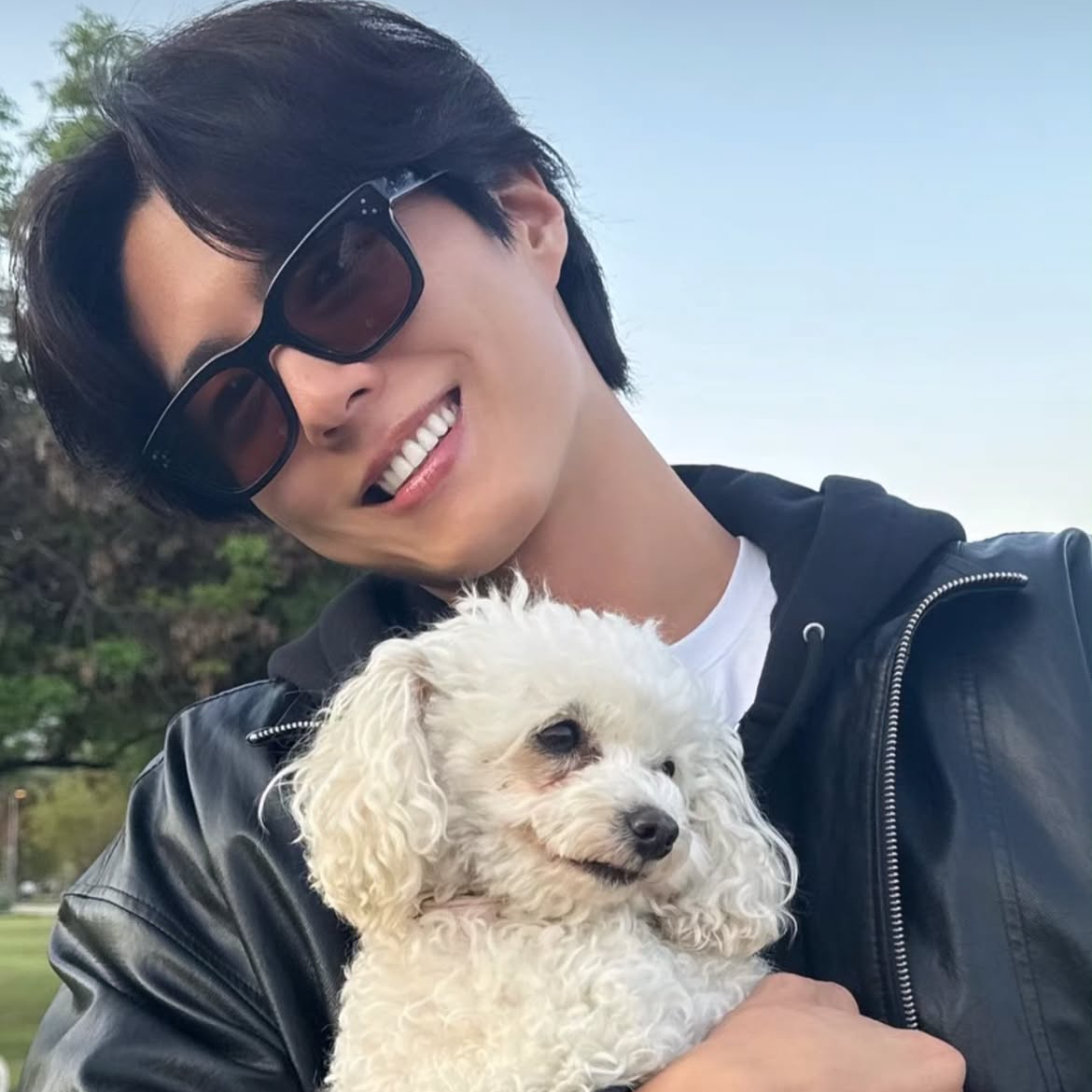 Recent activity shot of Park Bogum