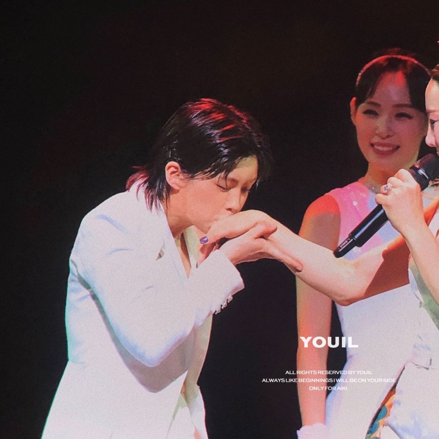 Behind-the-scenes cut of Aiki