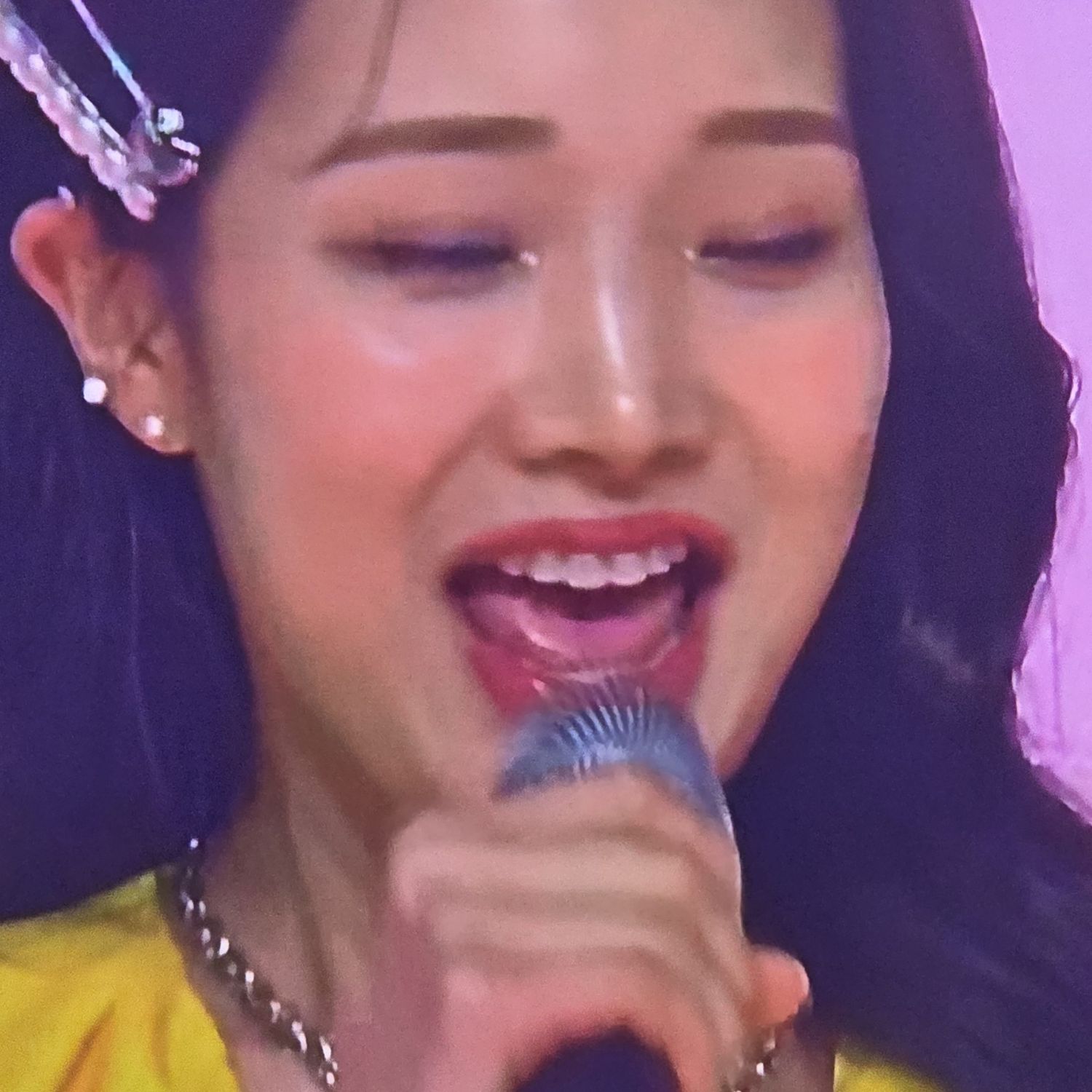 Recent activity shot of Kim Soyeon (2004)
