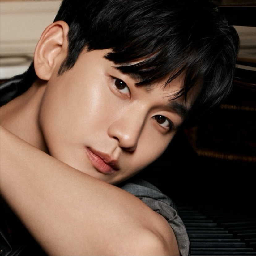 Behind-the-scenes cut of Kim Soohyun