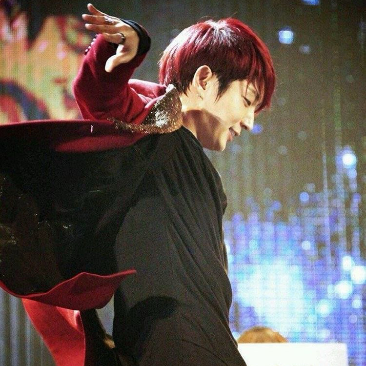 イ・ジュンギのビハインドカット