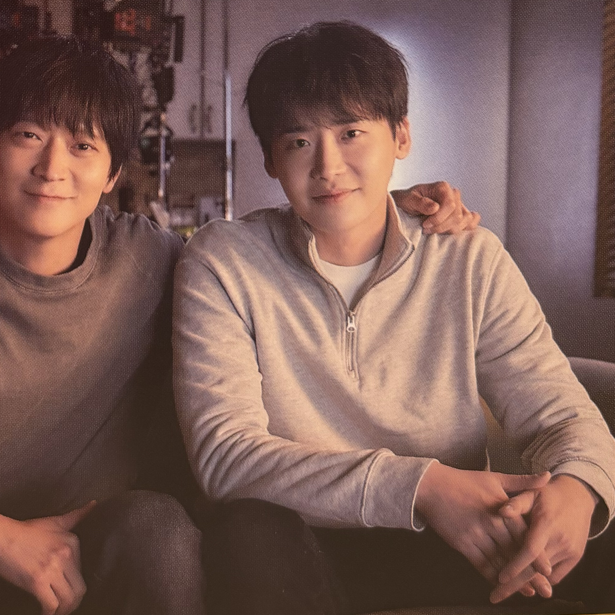 Foto terbaru dari Lee Jongsuk