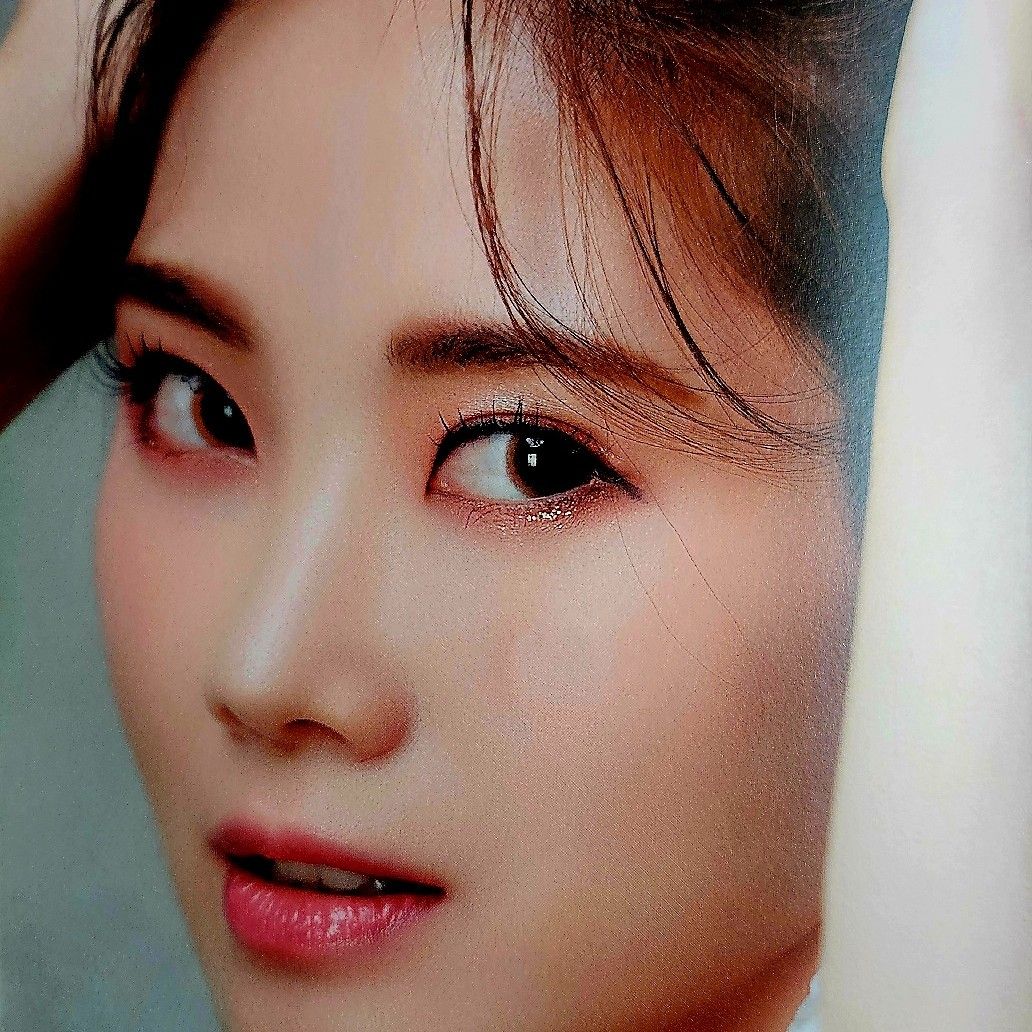 A moment captured by a fan of Bae Ahyeon