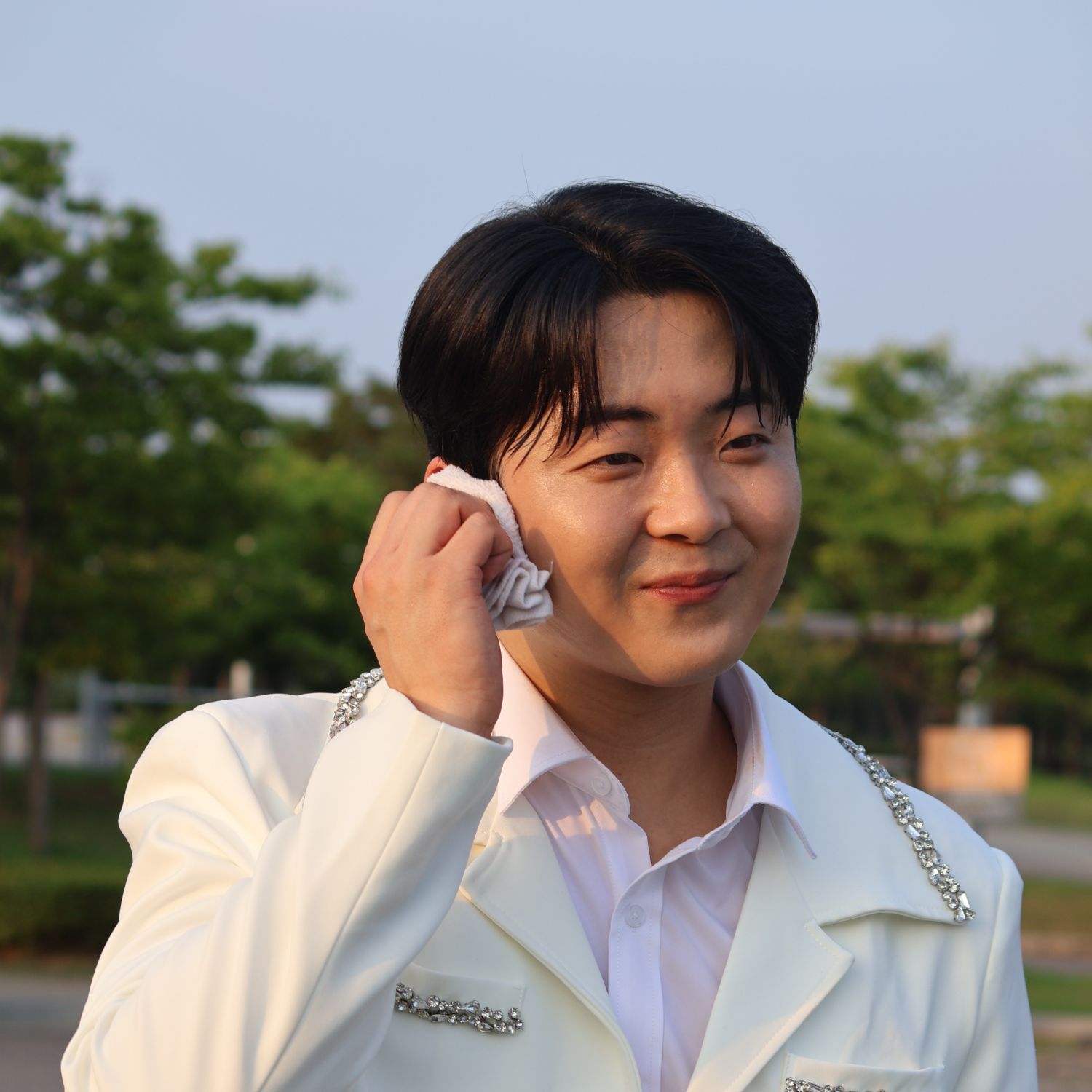 Behind-the-scenes cut of Park Minsu