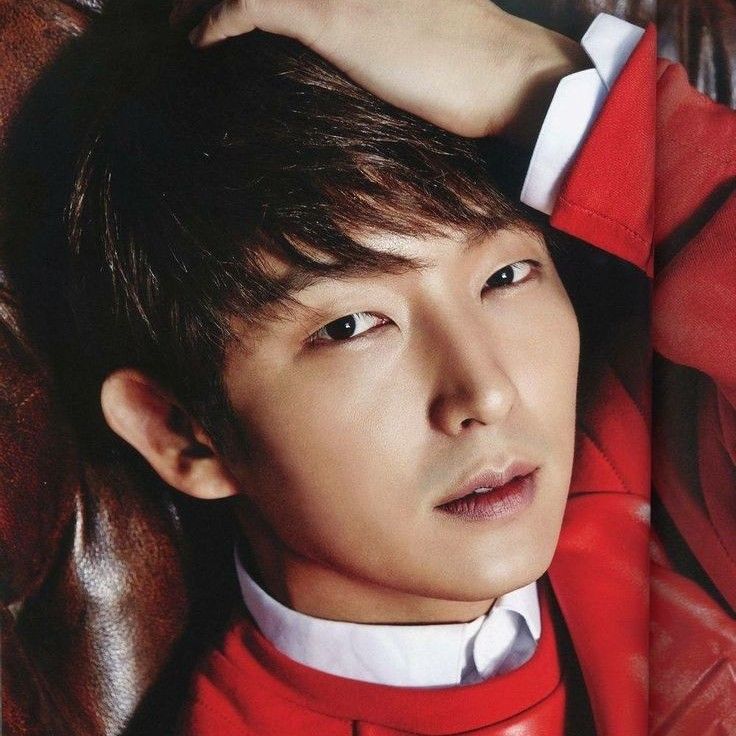 Latest photo of Lee Joongi