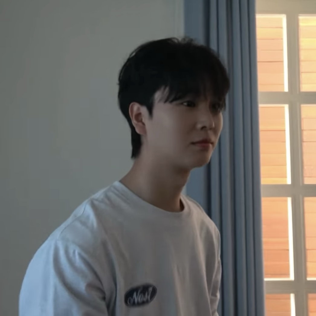 송민준의 비하인드 컷