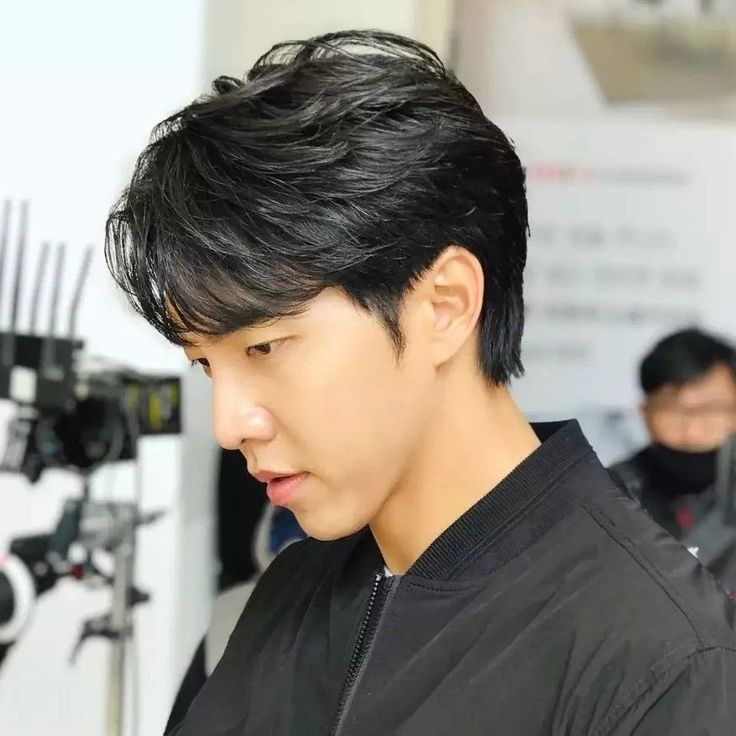 Latest photo of Lee Seunggi