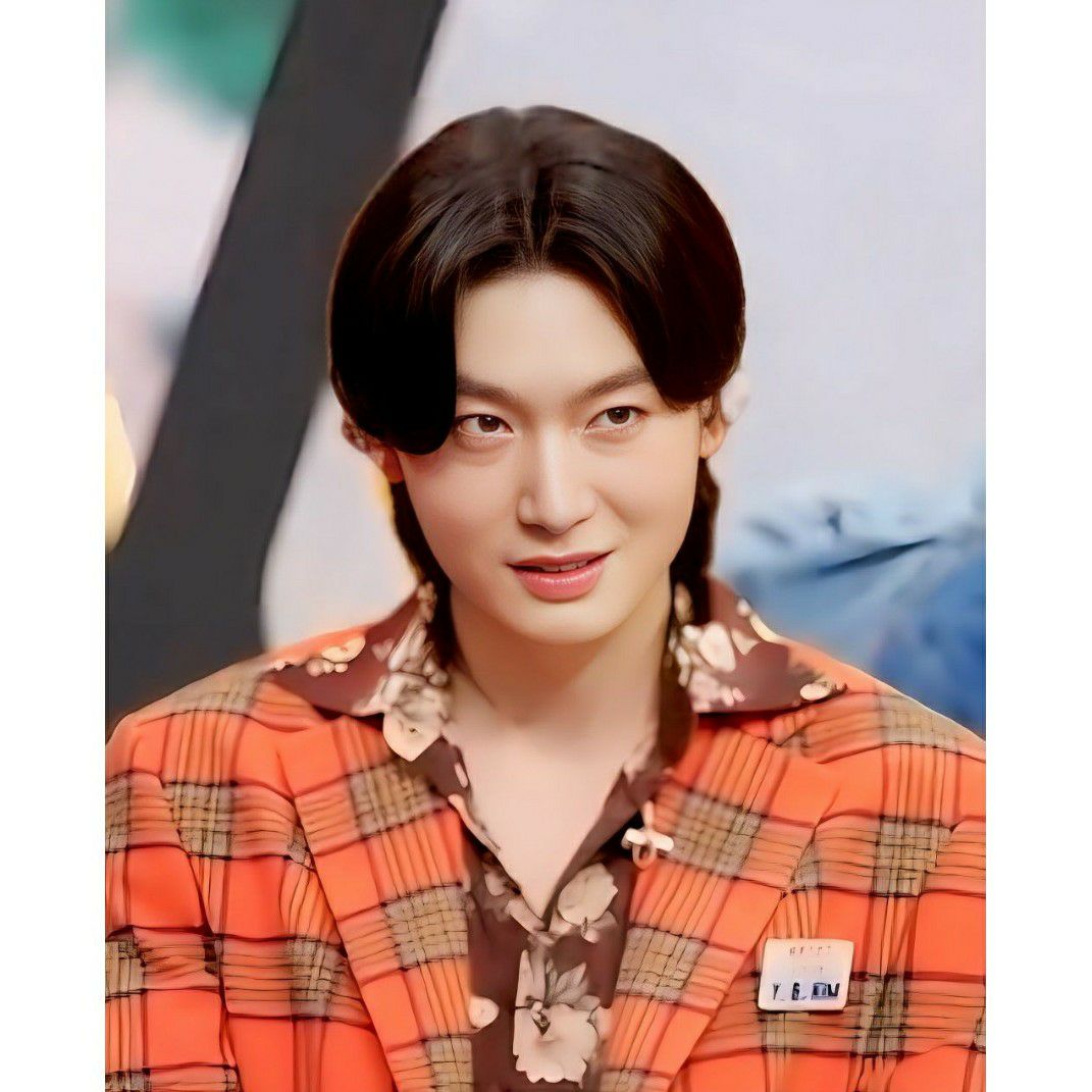 A moment captured by a fan of Kim Yongbin