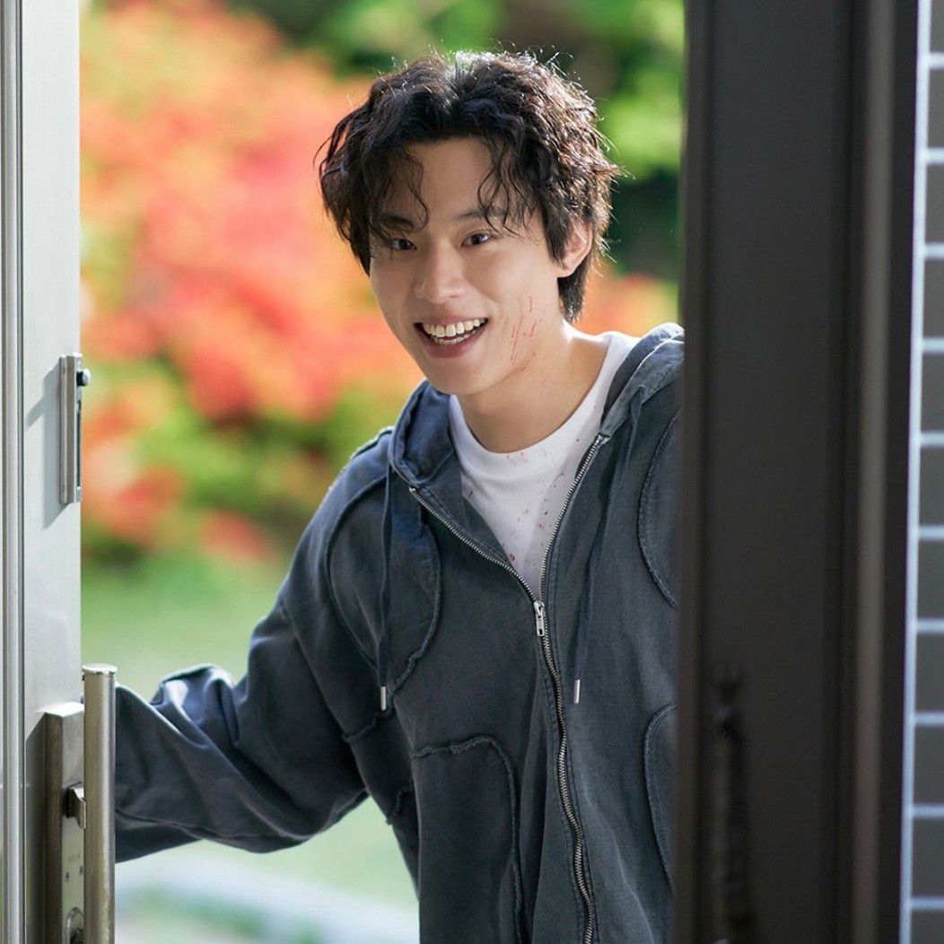 Recent activity shot of Kim Sungcheol