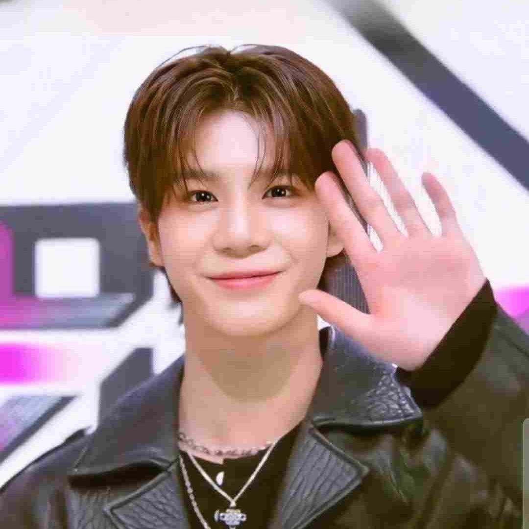 정동원 최근 활동샷