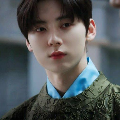 Latest photo of Hwang Minhyun