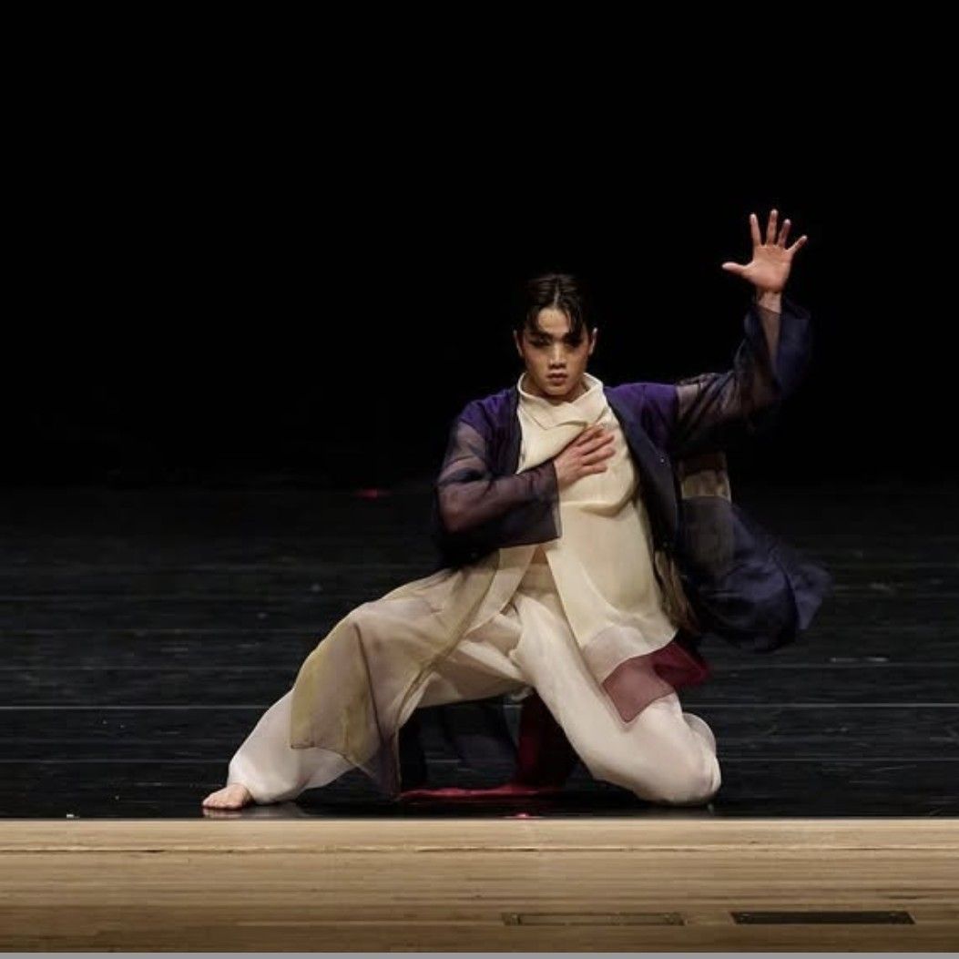 Recent activity shot of Park Junwoo