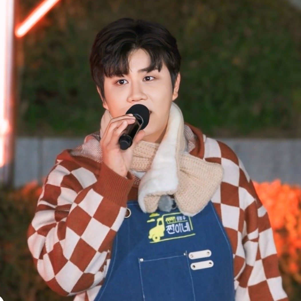 晋海成的最新照片