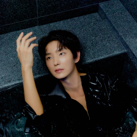 Recent activity shot of Lee Joongi