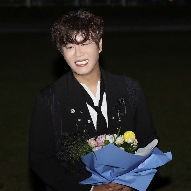 Recent activity shot of Jin Haesung