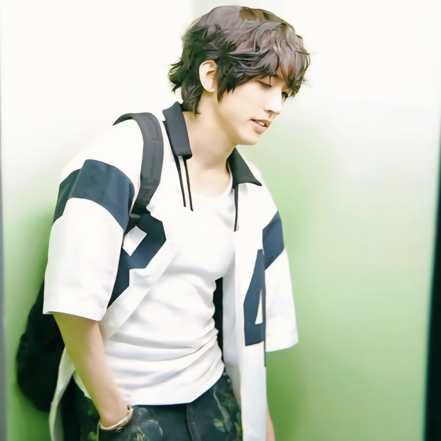 Recent activity shot of Lee Seungyoon