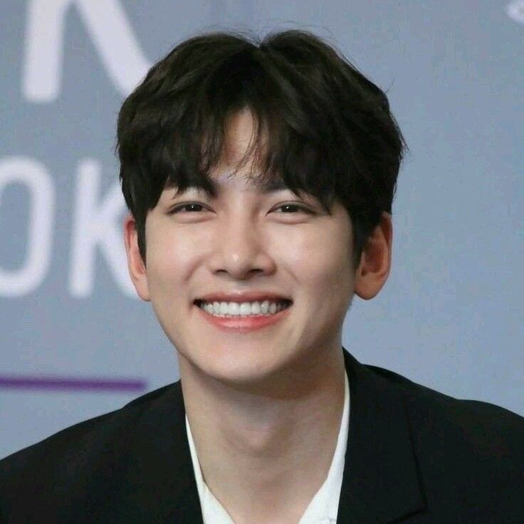 Behind-the-scenes cut of Ji Changwook