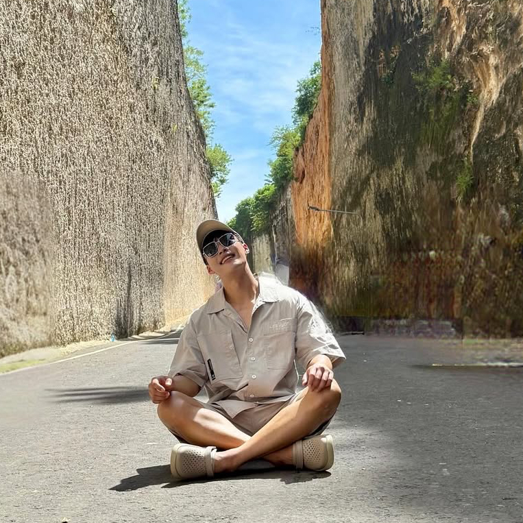 A moment captured by a fan of Woo Dohwan