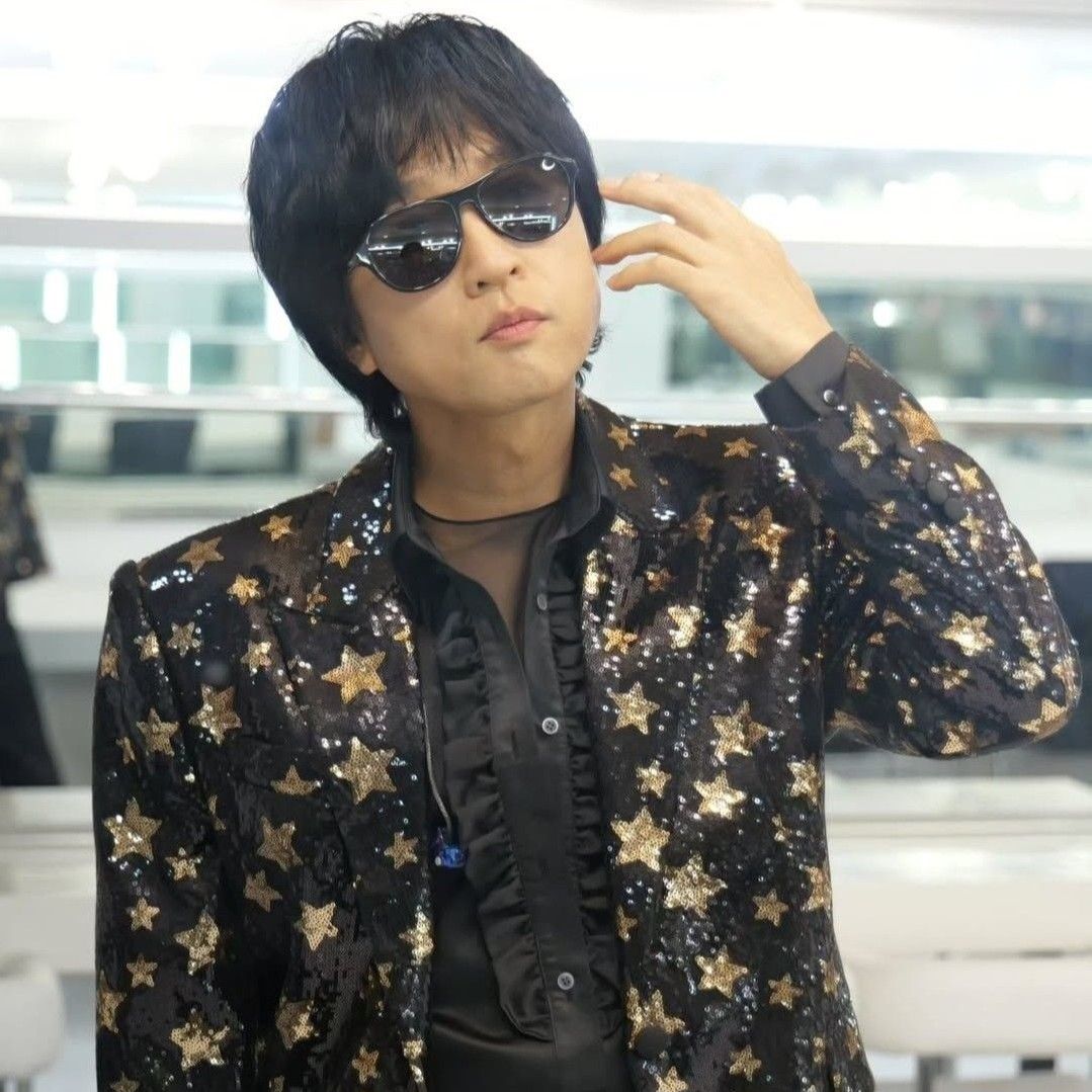 Behind-the-scenes cut of Bak Changgeun