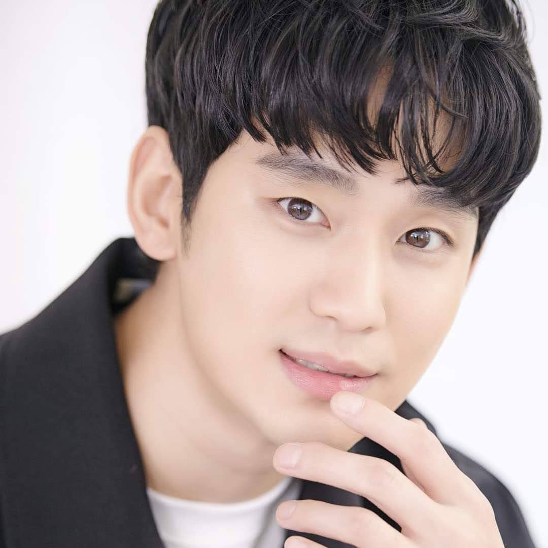 キム・スヒョンのビハインドカット