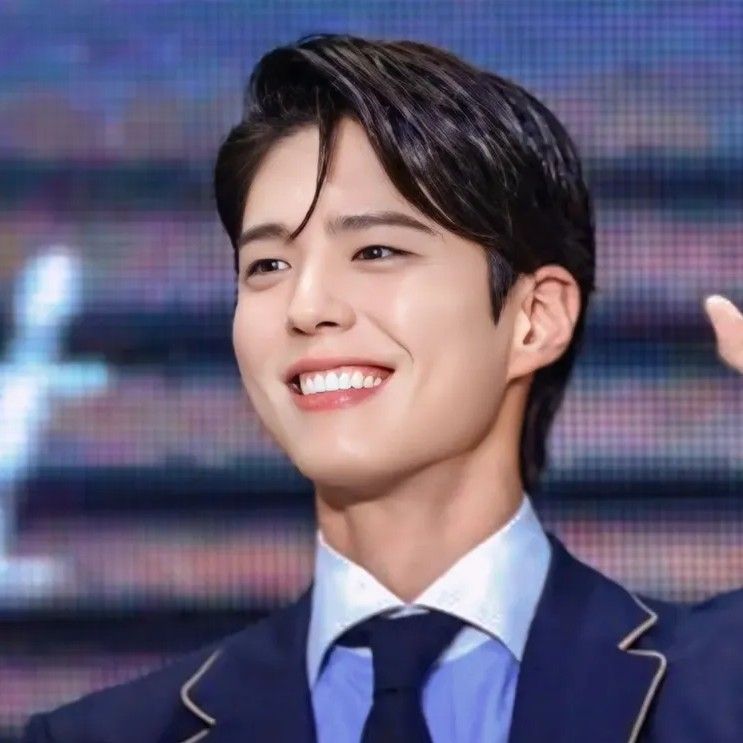 Behind-the-scenes cut of Park Bogum