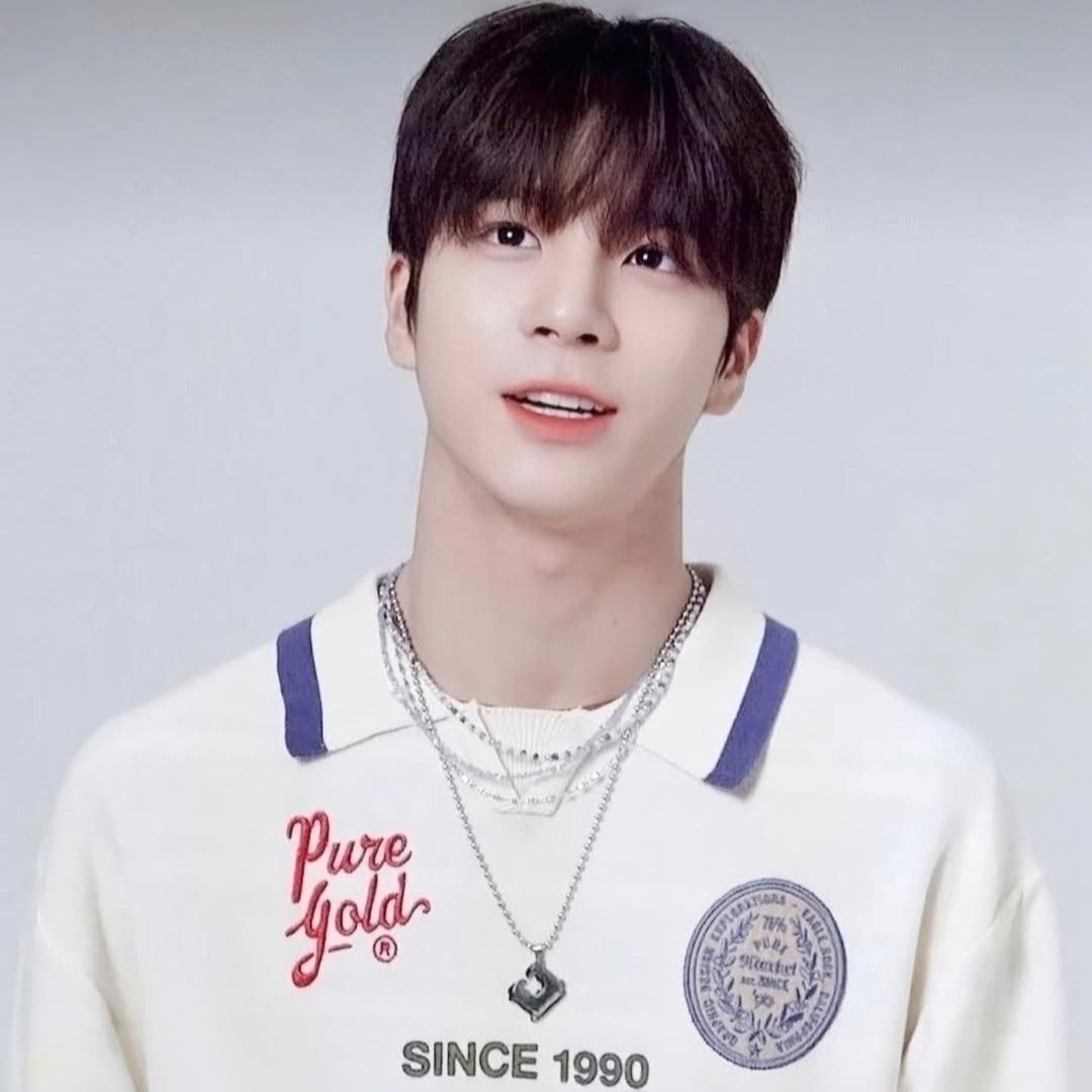 Latest photo of Jeong Dongwon