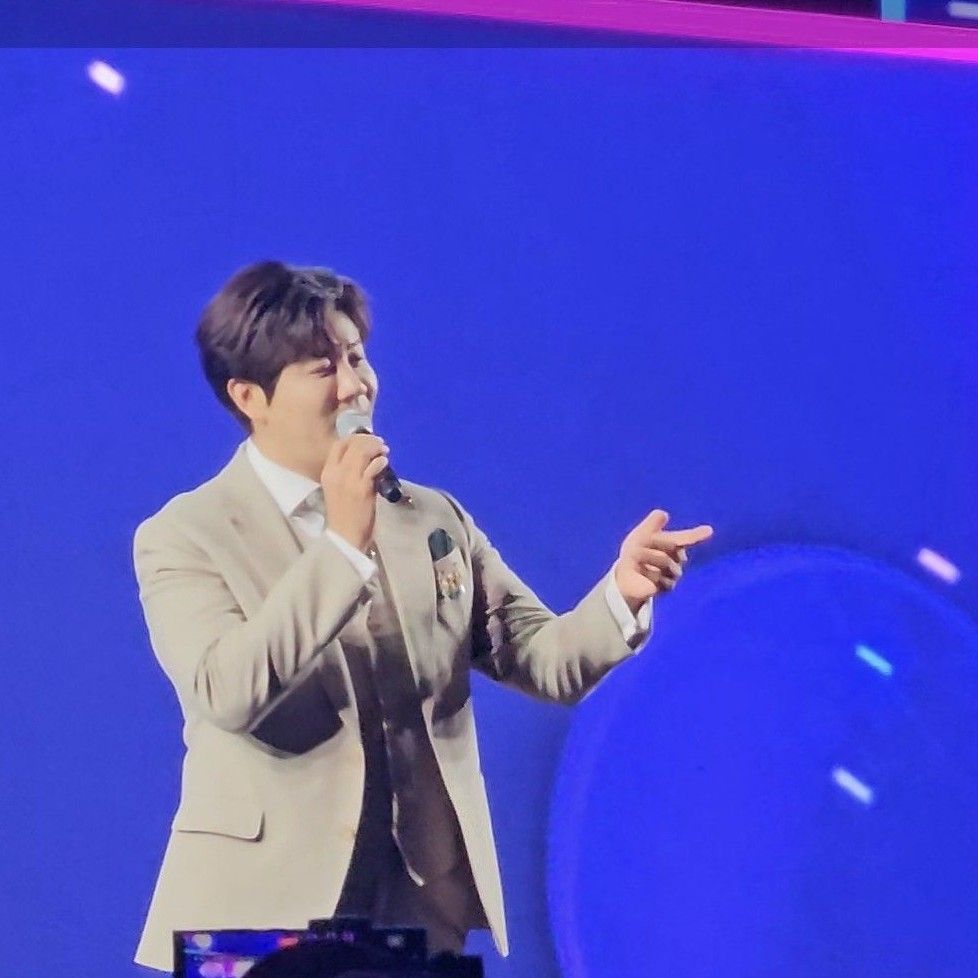 A moment captured by a fan of Jin Haesung
