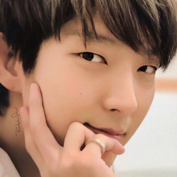 Latest photo of Lee Joongi