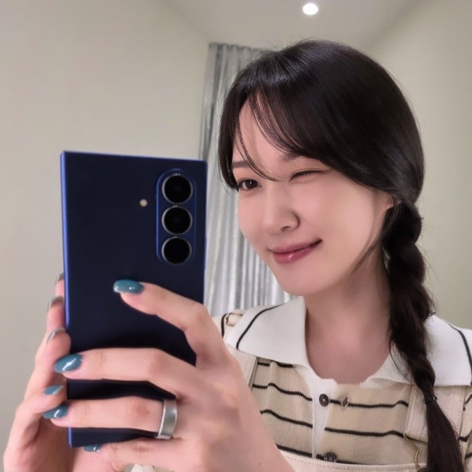 A moment captured by a fan of Park Eunbin
